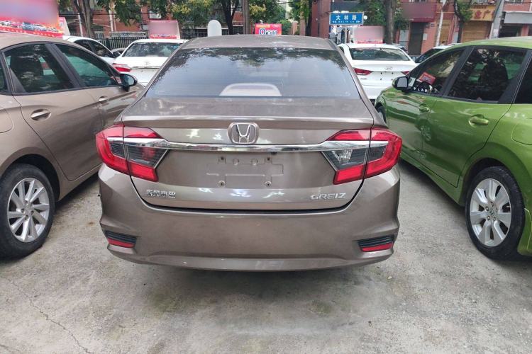 Used Honda Greiz 2016 1.5L CVT Classic Edition
