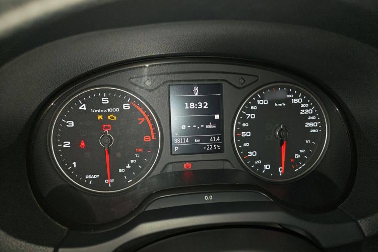 Used Audi A3 2020 Restyled Sportback 35 TFSI Entry-Level China VI Emission Standard
