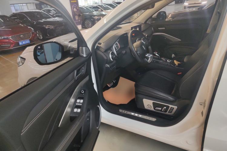 Used Wey VV6 2018 2.0T Four-Wheel Drive Flagship Version China V Standard
