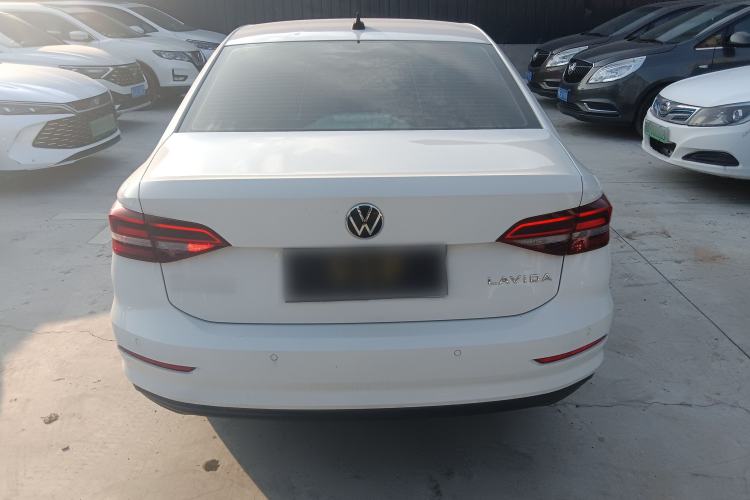 Used Volkswagen Lavida 2022 1.5L Automatic Fashion Edition

