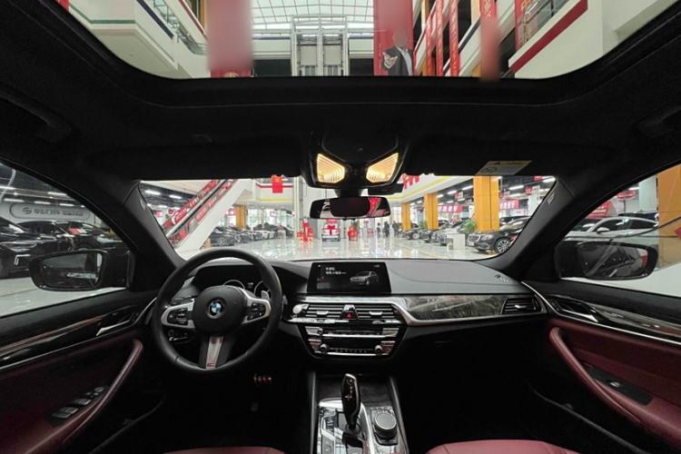 Used BMW 5 Series 2019 530Li Leading Model M Sport Package
