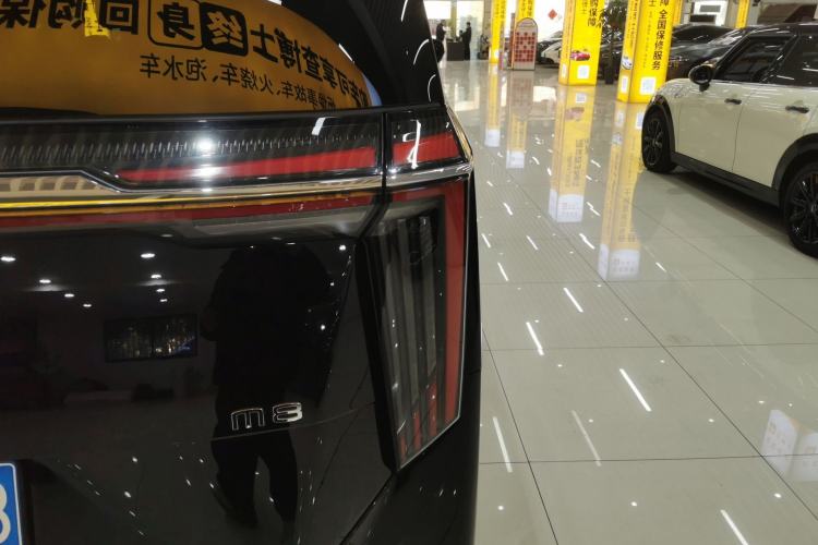 Used GAC Trumpchi M8 2024 Master Series 400T Prestige Edition
