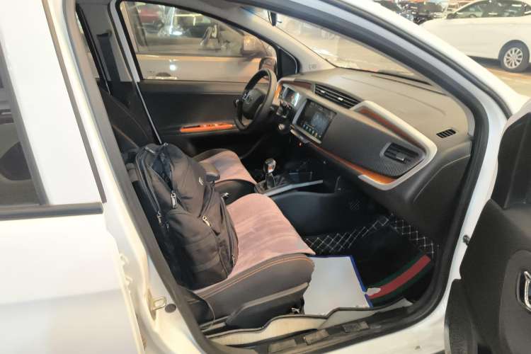 Used Geely Auto Vision X1 2017 1.3L Manual Frenzy Edition