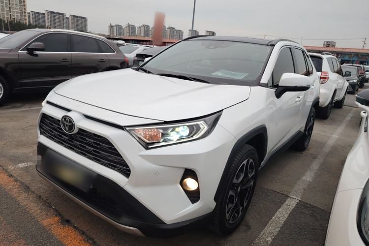 Used Toyota RAV4 2022 2.0L CVT Two-Wheel Drive Prestige Edition