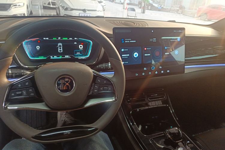 Used BYD Han 2020 EV Long-Range Luxury Model
