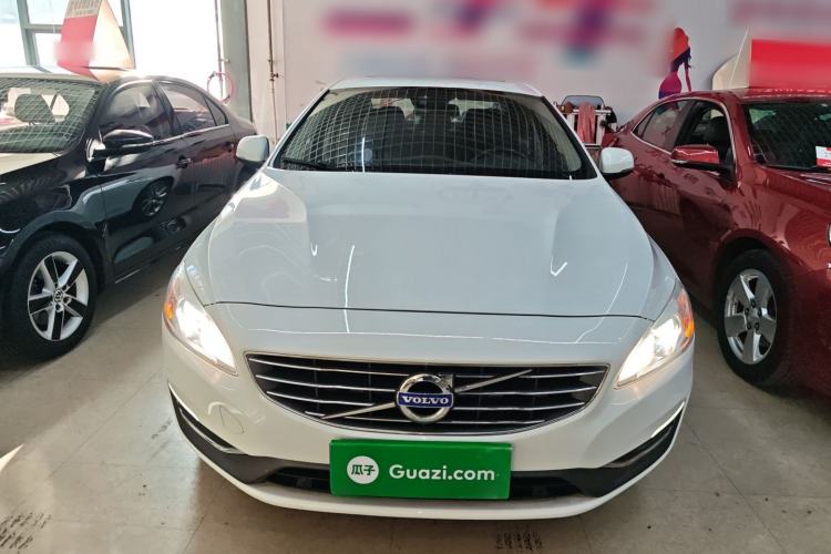 Used Volvo S60 2015 S60L 2.0T Zhiyuan Edition