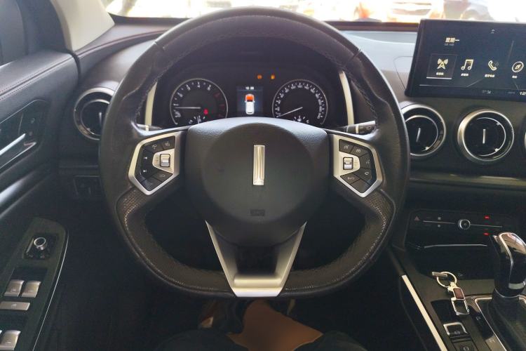 Used Wey VV5 2019 2.0T Two-Wheel-Drive Ultimate Edition