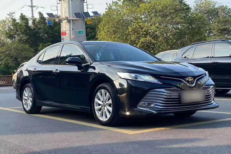 Used Toyota Camry 2019 2.0G Luxury Edition China VI Standard
