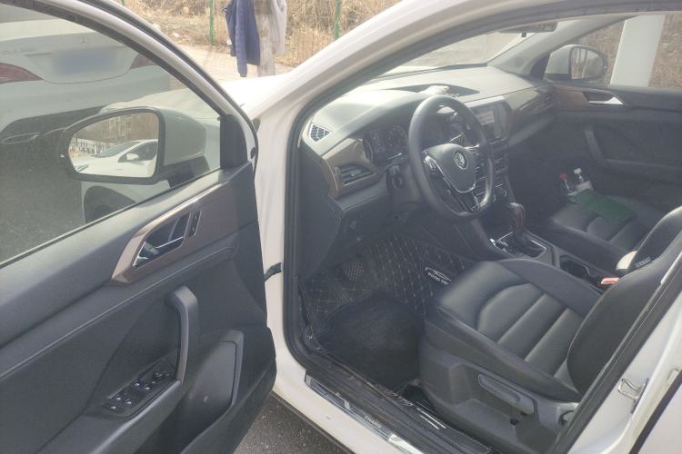 Used Volkswagen Tharu 2020 Restyled 330TSI Four-Wheel Drive Luxury Edition China VI Standard
