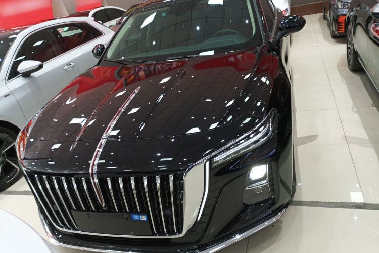 Used Hongqi H5 2025 2.0T Automatic Flag Edition – 500 000 Units Commemorative Version
