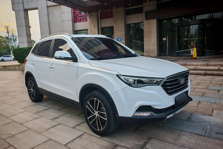 Used Bestune X40 2017 1.6L Automatic Luxury Model
