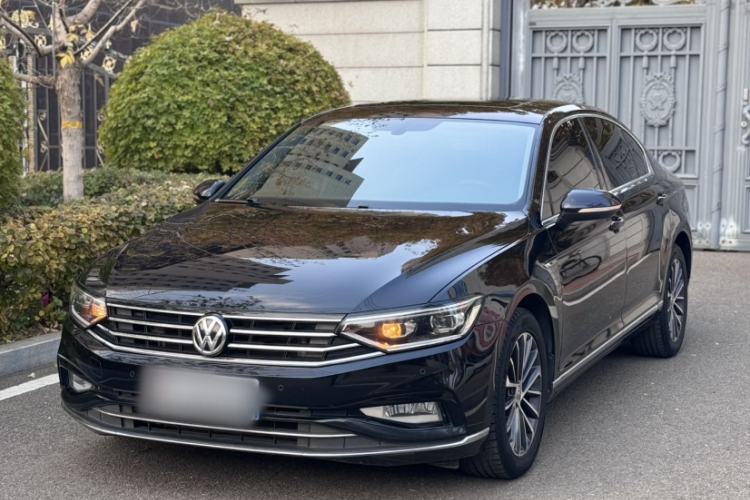 Used Volkswagen Magotan 2020 330TSI DSG Luxury Edition
