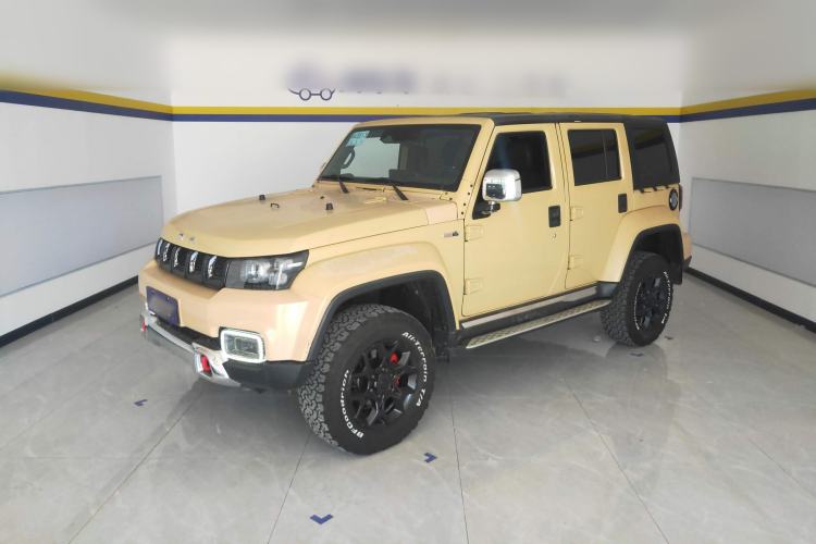 Used Beijing Auto BJ40 2019 2.3T Automatic Four-Wheel Drive Ring the Tower Champion Edition China VI

