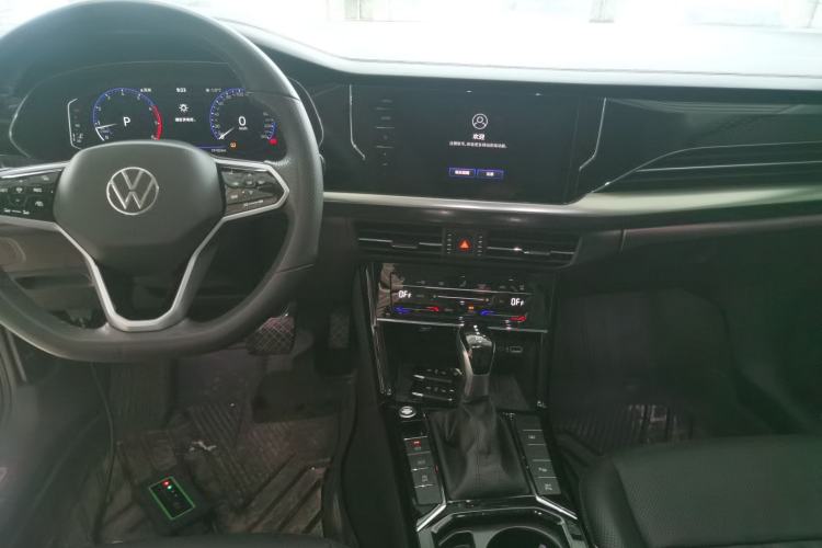 Used Volkswagen Passat 2023 330TSI Starry Luxury Edition
