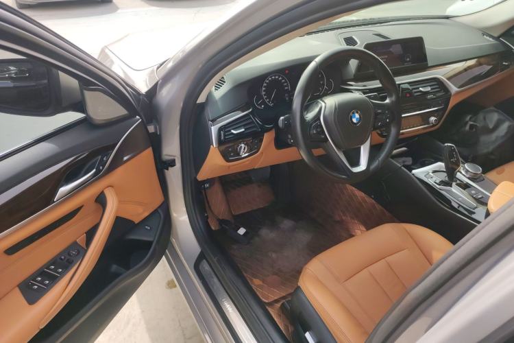 Used BMW 5 Series 2018 528Li Launch Special Edition
