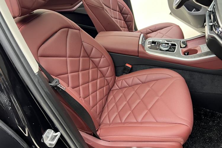 Used BMW X5 2023 xDrive 30Li Luxury M Sport Night Edition Package
