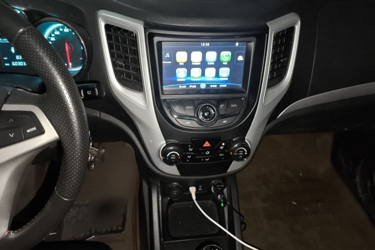 Used Changan CS35 2015 1.6L Manual Luxury Model China IV Standard
