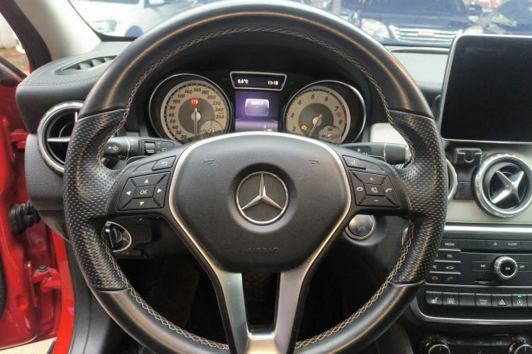 Used Mercedes-Benz GLA 2016 GLA 220 4MATIC Luxury Model
