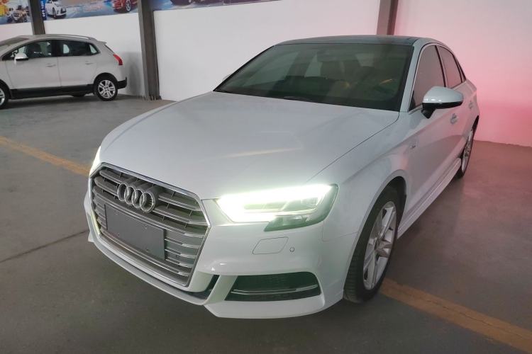 Used Audi A3 2020 Limousine 35 TFSI Fashion Edition China VI Emission Standard