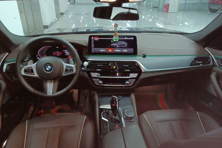 Used BMW 5 Series 2021 530Li Leading Model M Sport Package
