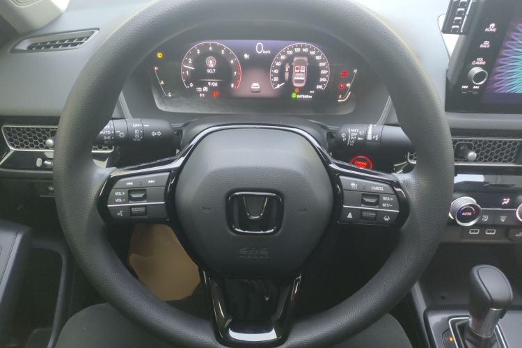 Used Honda Civic 2022 240TURBO CVT Dynamic Edition
