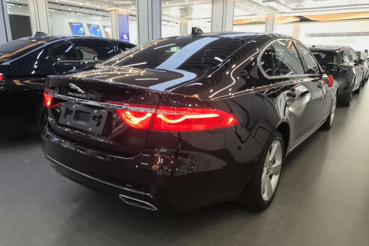 Used Jaguar XFL 2020 XFL 2.0T P200 Two-Wheel-Drive Elite Edition
