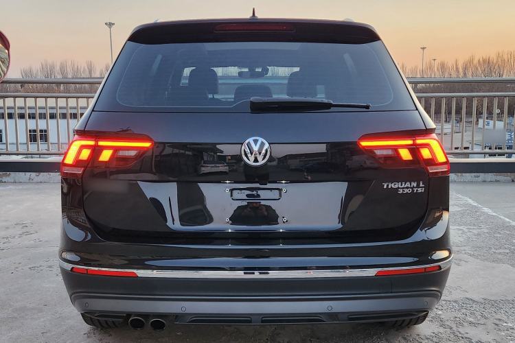 Used Volkswagen Tiguan L 2019 Revised 330TSI Automatic Two-Wheel Drive Smart & Luxury Edition China VI Standard