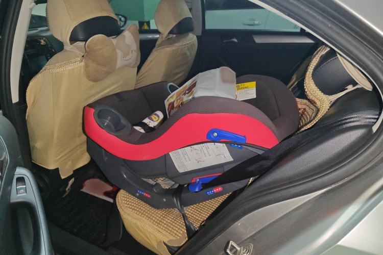 Used Volkswagen Sagitar 2014 Revised Version 1.4TSI Automatic Luxury Edition
