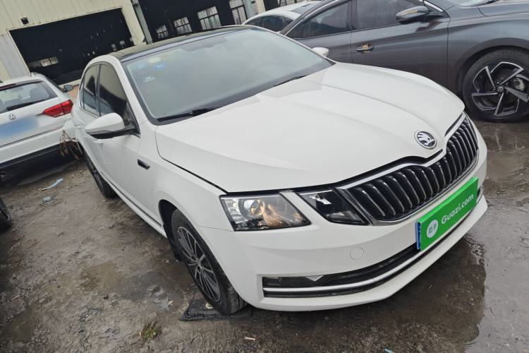 Used Skoda Octavia 2018 TSI230 DSG Luxury Edition
