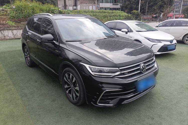 Used Volkswagen Tiguan L 2022 330TSI Automatic Two-Wheel Drive R-Line Enhanced Edition
