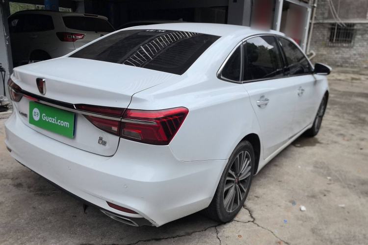 Used Roewe i6 2020 PLUS 1.6L CVT 4G Connected Glory Flagship Edition

