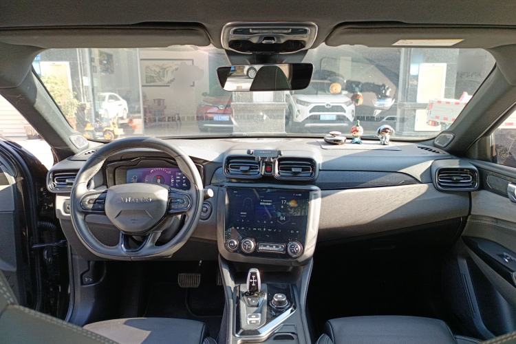 Used Lynk & Co 03 2021 1.5TD DCT JingPro
