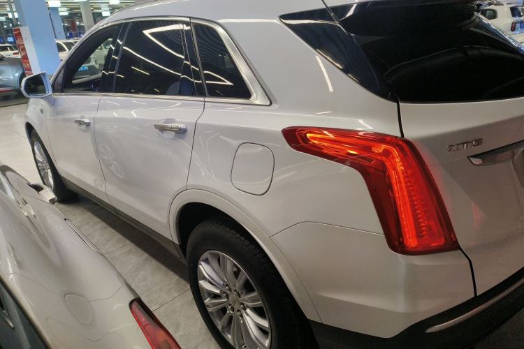 Used Cadillac XT5 2018 25T Tech Model
