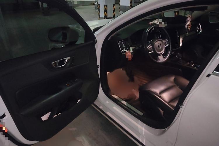 Used Volvo S60 2021 T4 Zhiyi Luxury Edition
