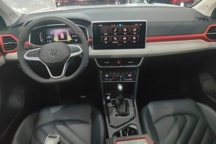 Used Volkswagen Tharu 2024 300TSI Two-Wheel-Drive Moon Luxury Edition
