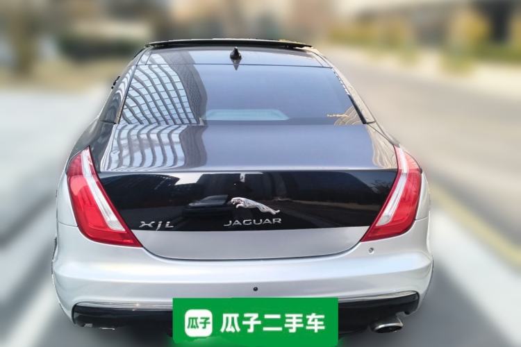 Used Jaguar XJ 2016 XJL 2.0T Two-Wheel-Drive Elegant Business Edition
