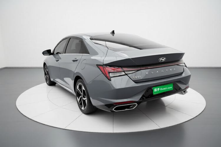 Used Hyundai Elantra 2021 1.5L CVT LUX Prestige Edition
