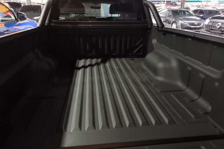 Used Great Wall Poer 2023 2.0T Commercial Version Automatic Diesel 4x4 Elite Long-Box GW4D20M
