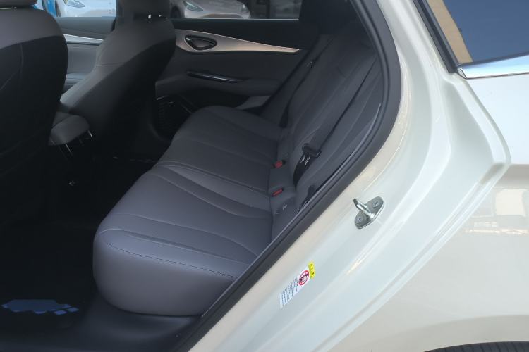 Used BYD Seal 07 DM-i 2025 Intelligent Driving Version DM-i 1.5L 125 km Prestige Edition