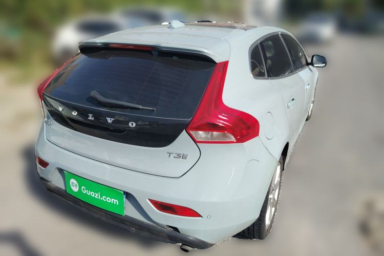 Used Volvo V40 2018 T3 Zhiya Edition