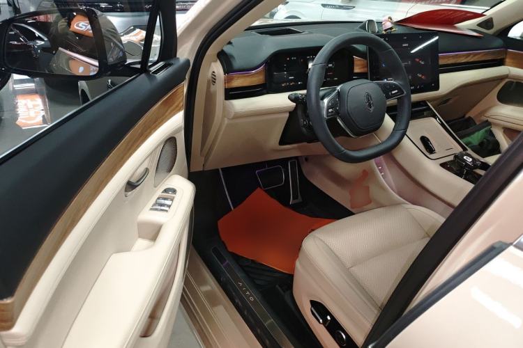 Used Hima AITO M5 2023 Extended-Range Four-Wheel Drive Intelligent Driving Version