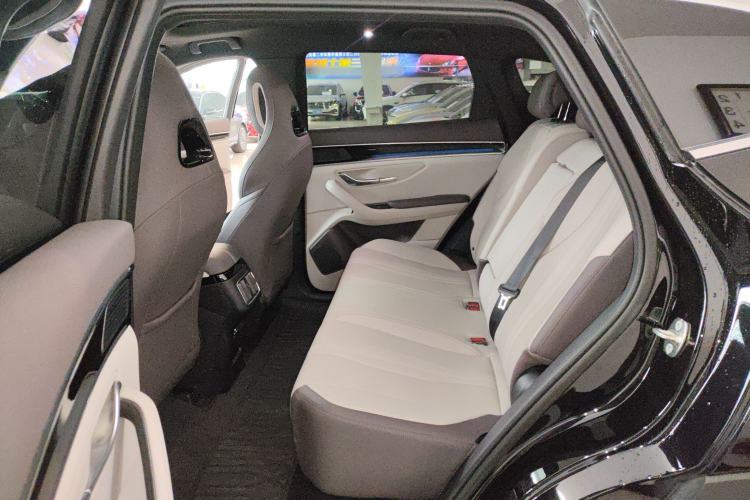 Used BYD Song PLUS New Energy 2025 DM-i 112KM Prestige Model