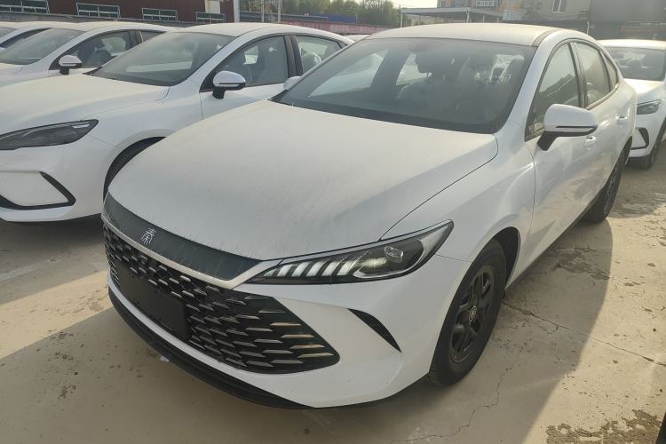 Used BYD Qin PLUS 2025 DM-i Smart Drive 55KM Leading Model
