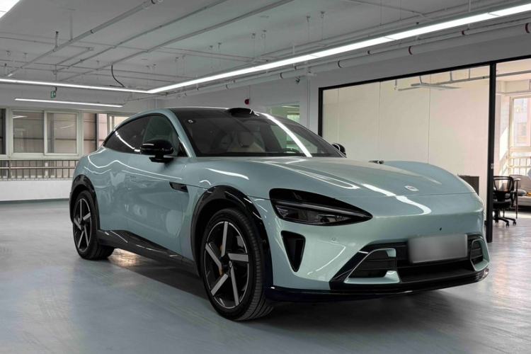 Used  YU7 2025 Ultra-Long Range High-Performance All-Wheel-Drive Max Edition