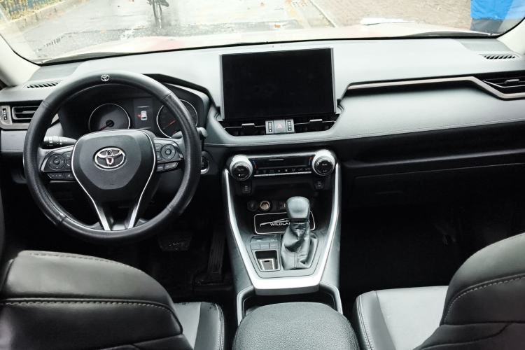 Used Toyota Wildlander 2020 2.0L CVT Two-Wheel Drive Luxury Edition
