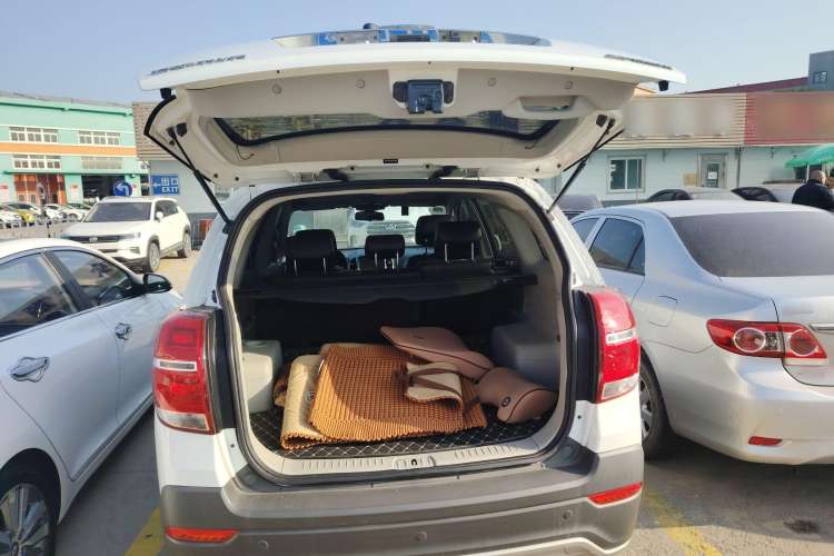 Used Chevrolet Captiva 2015 2.4L Two-Wheel Drive Urban Version 5 Seats