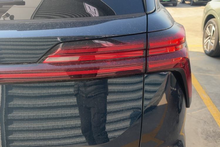 Used Wey Lanshan 2025 Four-Wheel Drive Max
