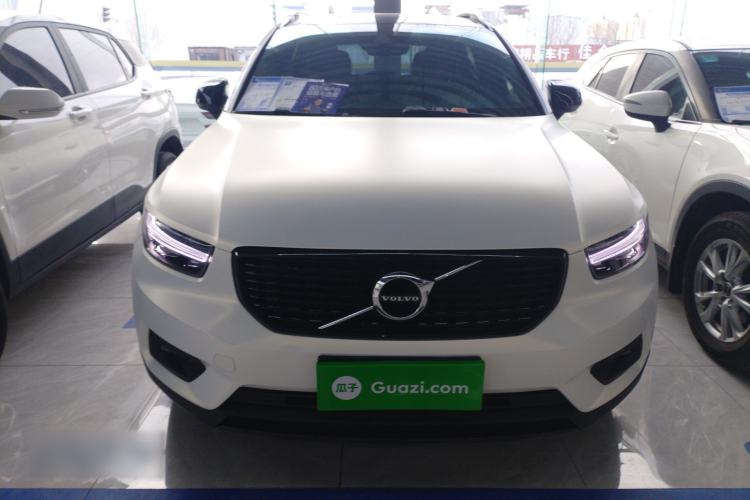 Used Volvo XC40 2021 T4 Four-Wheel Drive Smart & Sporty Edition
