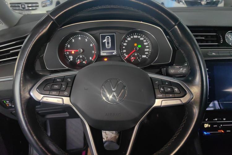 Used Volkswagen Magotan 2020 330TSI DSG Leading Model
