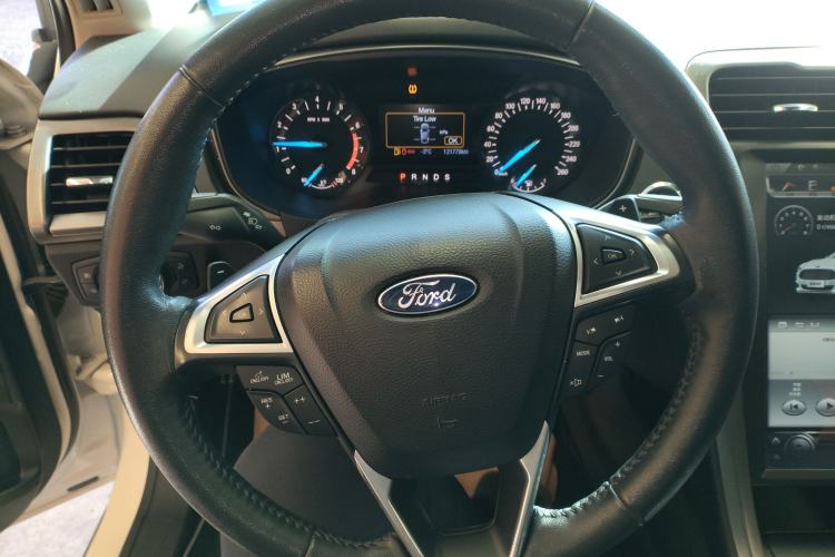 Used Ford Mondeo 2017 EcoBoost 180 Stylish Model
